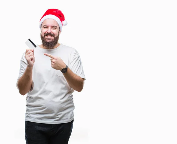 Joven Hombre Caucásico Con Sombrero Navidad Celebración Tarjeta Crédito Sobre — Foto de Stock