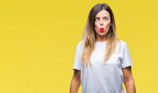 Jovem Bela Mulher Casual Camiseta Branca Sobre Fundo Isolado Fazendo — Fotografia de Stock