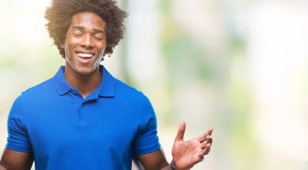 Homem Afro Americano Sobre Fundo Isolado Celebrando Louco Louco Para — Fotografia de Stock