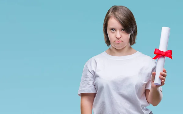 Ung Vuxen Kvinna Med Downs Syndrom Innehar Graden Över Isolerade — Stockfoto