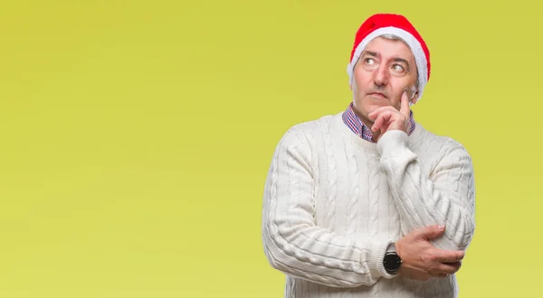 Hombre Mayor Guapo Con Sombrero Navidad Sobre Fondo Aislado Con — Foto de Stock