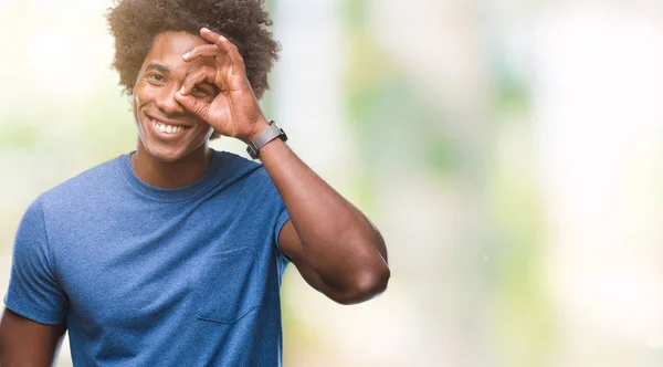 Afroamerikanischer Mann Über Isoliertem Hintergrund Macht Geste Mit Lächelnder Hand — Stockfoto