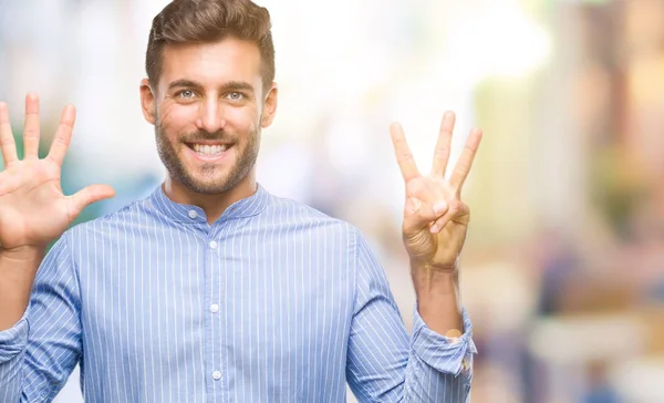 Joven Hombre Guapo Sobre Fondo Aislado Mostrando Señalando Hacia Arriba — Foto de Stock