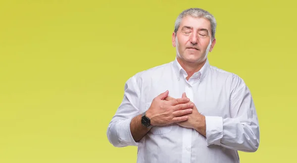 Hombre Mayor Guapo Sobre Fondo Aislado Sonriendo Con Las Manos —  Fotos de Stock