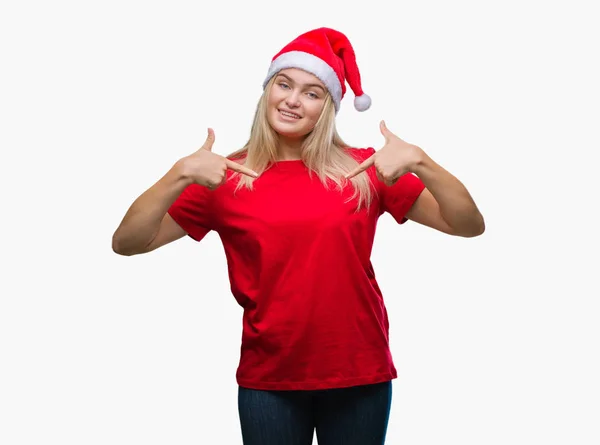 Mulher Caucasiana Jovem Usando Chapéu Natal Sobre Fundo Isolado Olhando — Fotografia de Stock