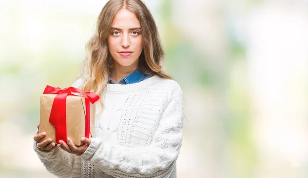 Beautiful Young Blonde Woman Holding Gift Isolated Background Confident Expression — Stock Photo, Image