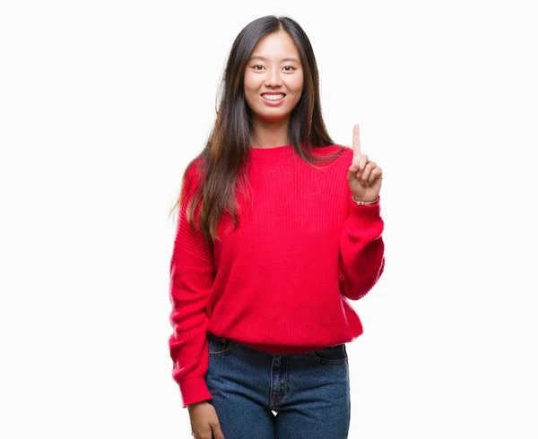 Joven Mujer Asiática Usando Suéter Invierno Sobre Fondo Aislado Mostrando — Foto de Stock