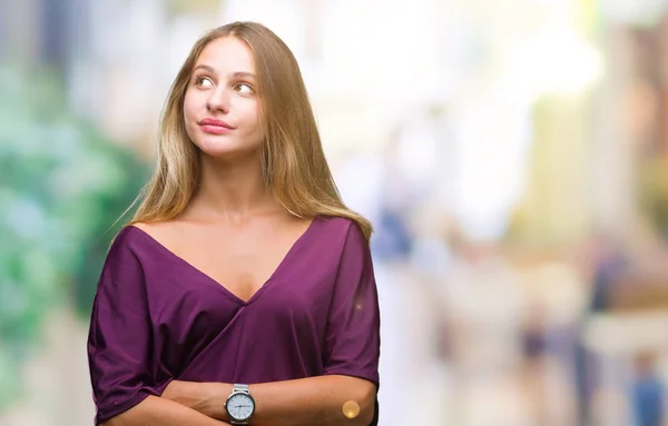 Jovem Bela Loira Elegante Mulher Sobre Isolado Fundo Sorrindo Olhando — Fotografia de Stock