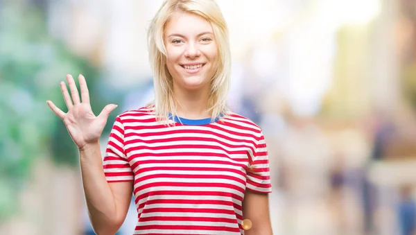 Joven Hermosa Mujer Rubia Sobre Fondo Aislado Mostrando Apuntando Hacia — Foto de Stock