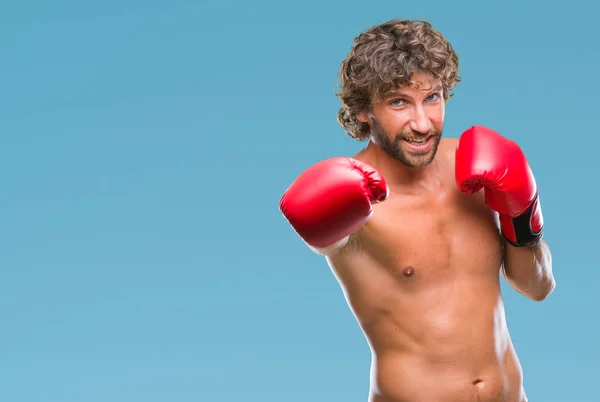 Guapo Boxeador Hispano Con Guantes Boxeo Sobre Fondo Aislado Con — Foto de Stock