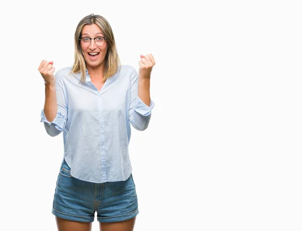 Joven Mujer Negocios Hermosa Sobre Fondo Aislado Celebrando Sorprendido Sorprendido — Foto de Stock