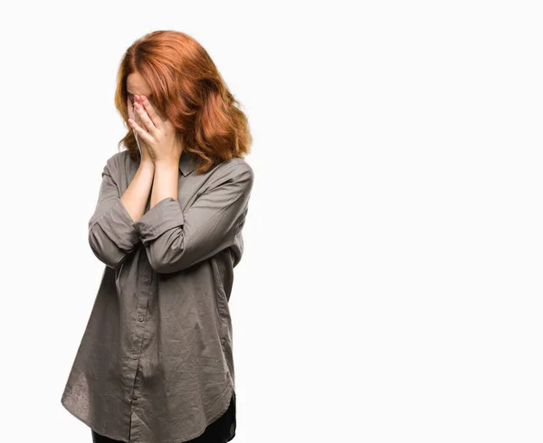 Joven Mujer Hermosa Sobre Fondo Aislado Con Expresión Triste Cubriendo — Foto de Stock