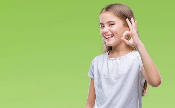 Joven Chica Hermosa Sobre Fondo Aislado Sonriendo Positiva Haciendo Signo —  Fotos de Stock