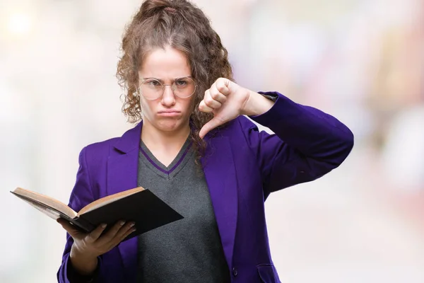 Unga Brunett Student Tjej Bära Skoluniform Bok Över Isolerade Bakgrund — Stockfoto