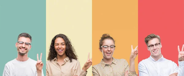 Colagem Grupo Pessoas Isoladas Sobre Fundo Colorido Sorrindo Com Rosto — Fotografia de Stock