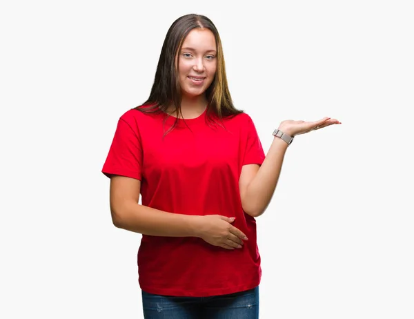 Joven Hermosa Mujer Caucásica Sobre Fondo Aislado Sonriente Alegre Presentando — Foto de Stock