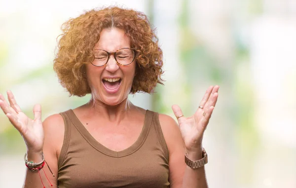 Hispanische Frau Mittleren Alters Mit Brille Vor Isoliertem Hintergrund Die — Stockfoto