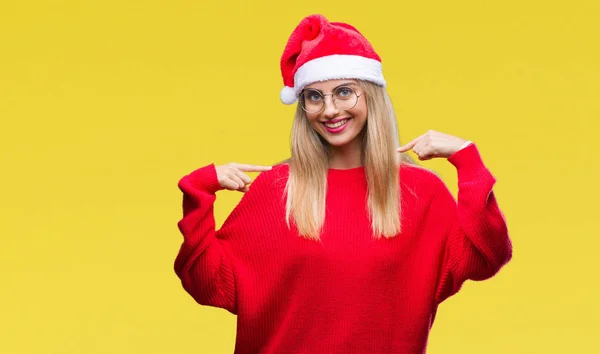 Junge Schöne Blonde Frau Trägt Weihnachtsmütze Über Isoliertem Hintergrund Und — Stockfoto