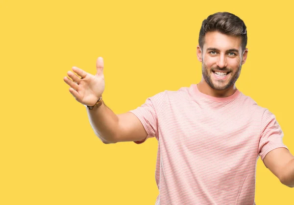 Joven Hombre Guapo Sobre Fondo Aislado Mirando Cámara Sonriendo Con —  Fotos de Stock