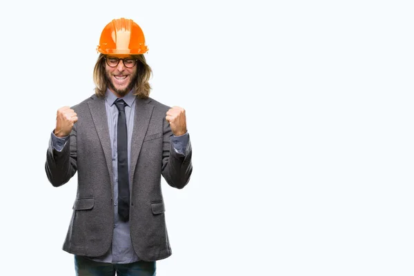 Jovem Arquiteto Bonito Homem Com Cabelos Longos Usando Capacete Segurança — Fotografia de Stock