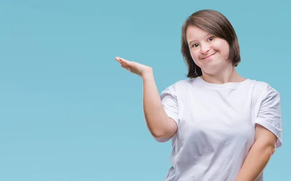 Jonge Volwassen Vrouw Met Het Syndroom Van Geïsoleerde Achtergrond Lacht — Stockfoto