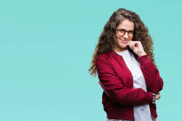 Mooie Brunette Krullend Haar Jong Meisje Jas Bril Dragen Geïsoleerde — Stockfoto