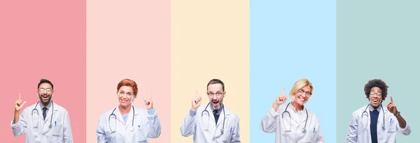 Collage Medici Professionisti Strisce Colorate Sfondo Isolato Puntando Dito Verso — Foto Stock