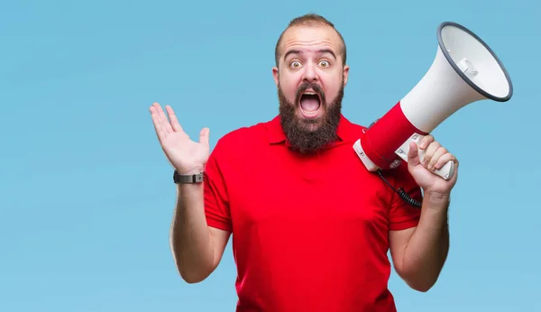 Junger Kaukasischer Mann Der Durch Megafon Vor Isoliertem Hintergrund Sehr — Stockfoto