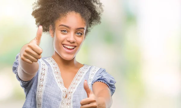 Young Afro American Woman Isolated Background Approving Doing Positive Gesture — Stock Photo, Image