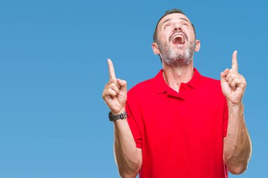 Orta yaş ağarmış komuta sizde izole arka plan üzerinden hayran ve yukarıya bakıp parmakları ile işaret şaşırttı ve silah kaldırdı.