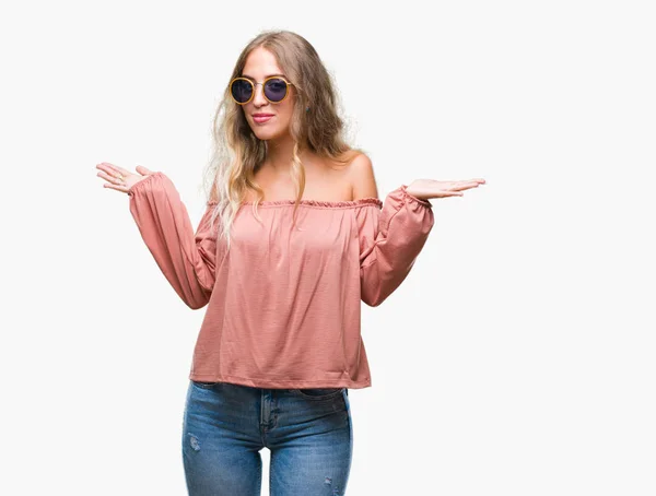 Beautiful Young Blonde Woman Wearing Retro Sunglasses Isolated Background Clueless — Stock Photo, Image