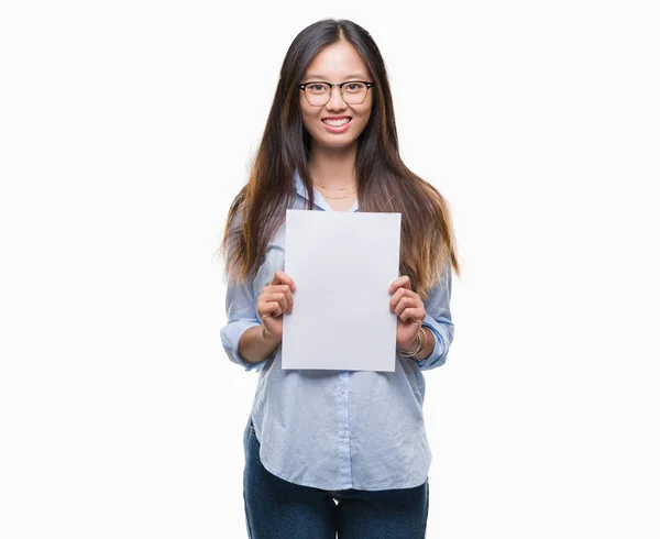 Joven Mujer Asiática Sosteniendo Blanco Papel Sobre Aislado Fondo —  Fotos de Stock