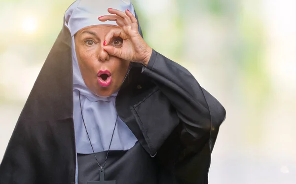 Femme Religieuse Catholique Chrétienne Âgée Moyen Âge Sur Fond Isolé — Photo