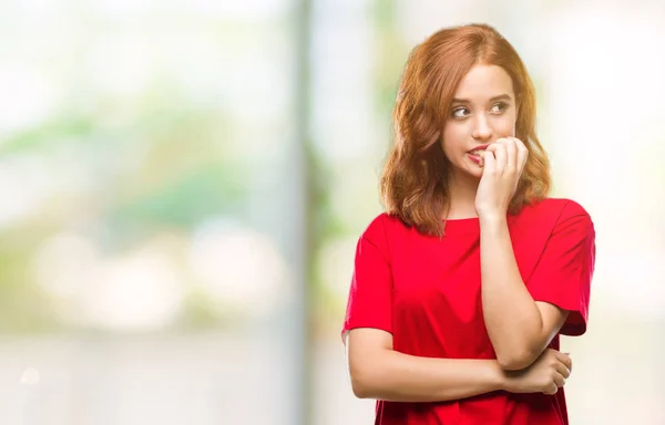 Joven Hermosa Mujer Sobre Fondo Aislado Buscando Estresado Nervioso Con —  Fotos de Stock