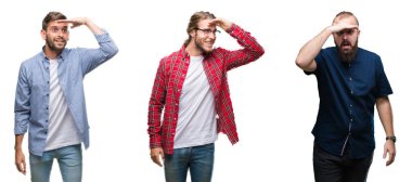 Kolaj Grup Genç üzerinde beyaz bir arka plan çok mutlu ve gülümseyen uzakta el ile üzerine kafa seyir izole. Arama kavramı.