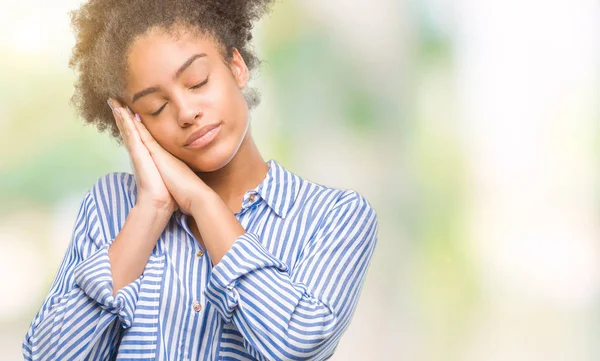 Unga Afro Amerikansk Kvinna Över Isolerade Bakgrund Som Sover Trött — Stockfoto