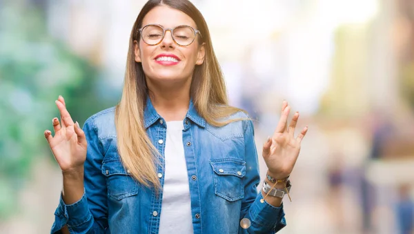 Ung Vacker Kvinna Över Glasögon Över Isolerade Bakgrund Leende Korsning — Stockfoto