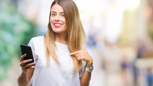 Jonge Mooie Vrouw Met Smartphone — Stockfoto