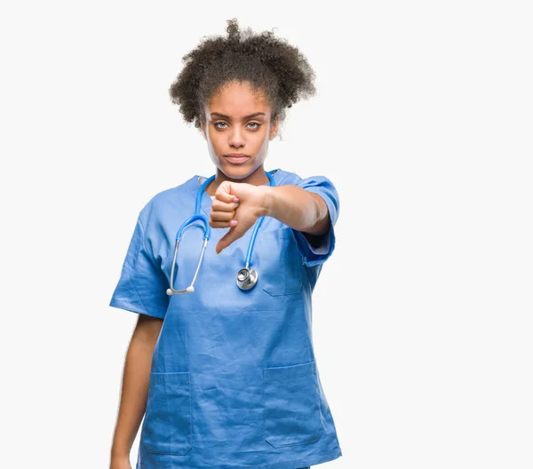 Genç Afro Amerikalı Doktor Kadın Yüzünden Mutsuz Kızgın Ret Gösterilen — Stok fotoğraf