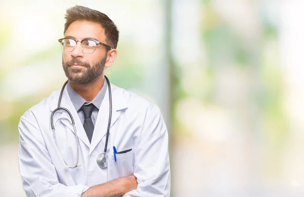 Adult Hispanic Doctor Man Isolated Background Smiling Looking Side Staring — Stock Photo, Image
