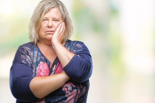 Senior Velikost Kavkazský Žena Izolované Pozadí Myšlení Hledá Unavený Znuděný — Stock fotografie