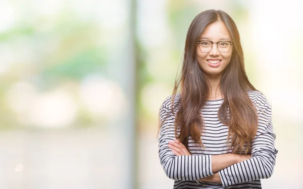 Jovem Mulher Asiática Vestindo Óculos Sobre Fundo Isolado Sorrindo Com — Fotografia de Stock