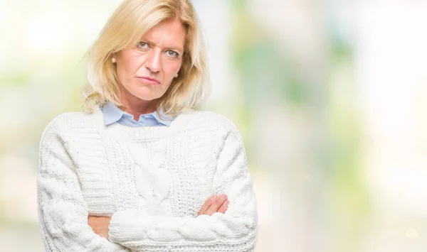 Medelålders Blond Kvinna Bär Vinter Tröja Över Isolerade Bakgrund Skeptiker — Stockfoto