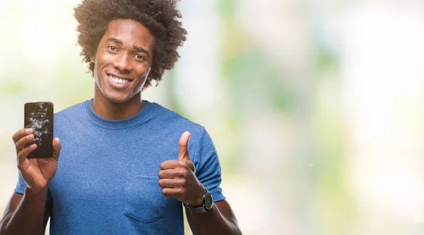 Afro Amerikaanse Man Die Houdt Van Gebroken Smartphone Geïsoleerde Achtergrond — Stockfoto