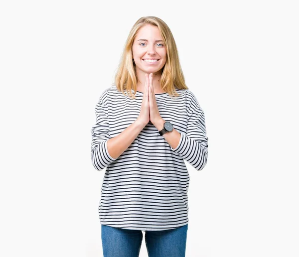 Mulher Bonita Usando Listras Camisola Sobre Fundo Isolado Orando Com — Fotografia de Stock