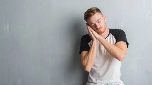 Young Redhead Man Grey Grunge Wall Sleeping Tired Dreaming Posing — Stock Photo, Image