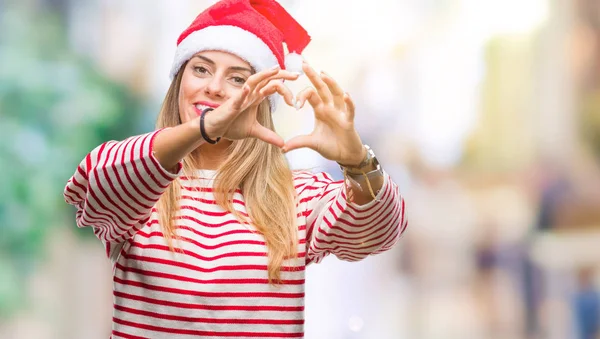 Jovem Mulher Bonita Vestindo Chapéu Natal Sobre Fundo Isolado Sorrindo — Fotografia de Stock