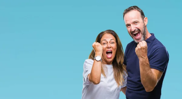 Pareja Informal Hispana Mediana Edad Sobre Fondo Aislado Muy Feliz —  Fotos de Stock