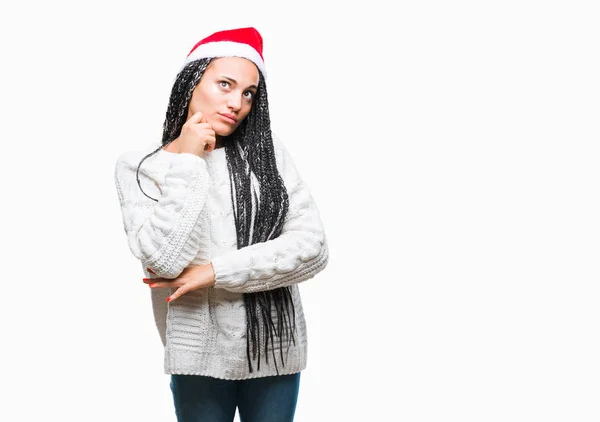 Young Gevlochten Hair Afrikaans Amerikaans Meisje Dragen Kerstmuts Geïsoleerde Achtergrond — Stockfoto