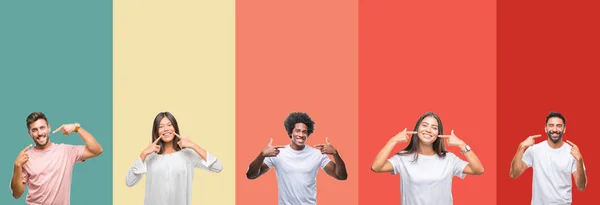 Collage Diferentes Etnias Jóvenes Sobre Rayas Coloridas Fondo Aislado Sonriendo — Foto de Stock